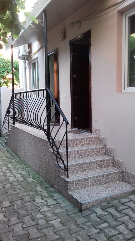 Hotel Light House Batumi Zewnętrze zdjęcie